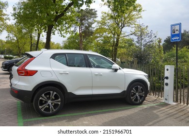 Well,Netherlands-April 30,2022: Volvo XC40 Under Recharging Battery Is A Compact Luxury Crossover SUV, A Battery Electric Vehicle Model Was Released In 2020 As The XC40 Recharge