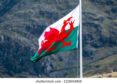 Welsh Flag Waving Beautiful Landscape Llanberis Stock Photo (Edit Now ...