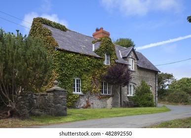 Welsh Cottage Images Stock Photos Vectors Shutterstock