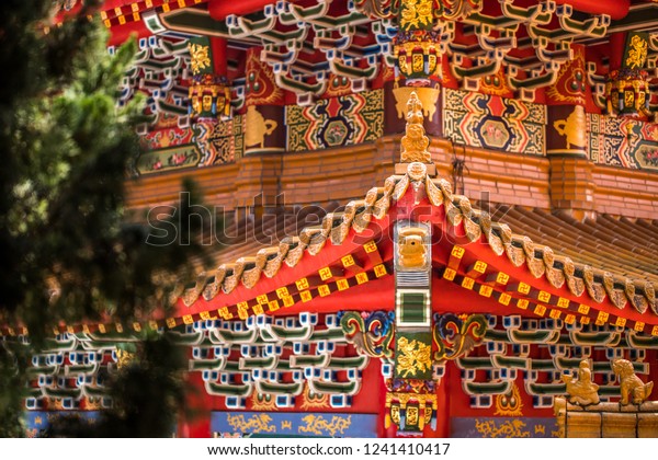 Wenwu Temple in Sun and Moon\
Lake, Taiwan - March1, 2018: Close up Roof top of Chinese Temple\
style.