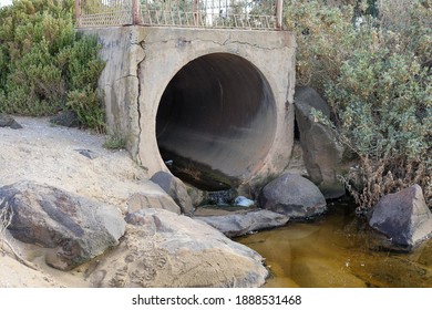 Werribee Sth, Vic Australia - Jan 1 2021: Storm Water Drain To The Sea