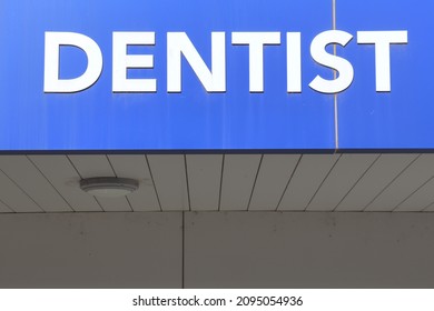 Werribee, Vic Australia - December 21 2021; Blue Dentist Sign Above Building Entrance