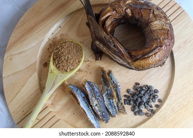 West African ingredients with cray fish, dried fish and locust beans (dawadawa)