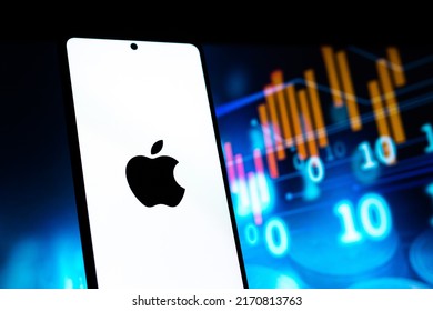 West Bangal, India - April 20, 2022 : Apple Logo On Phone Screen Stock Image.