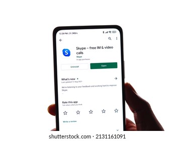 West Bangal, India - November 11, 2021 : Skype Logo On Phone Screen Stock Image.