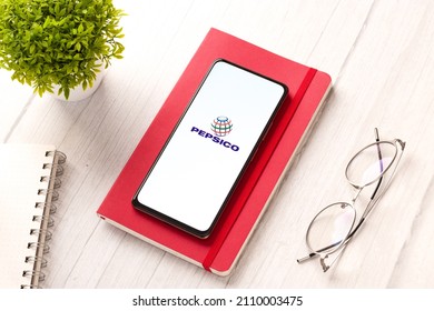 West Bangal, India - October 09, 2021 : PepsiCo Logo On Phone Screen Stock Image.