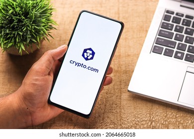 West Bangal, India - September 28, 2021 : Crypto.com Logo On Phone Screen Stock Image.