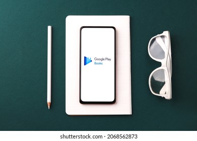 West Bangal, India - September 28, 2021 : Google Play Book Logo On Phone Screen Stock Image.