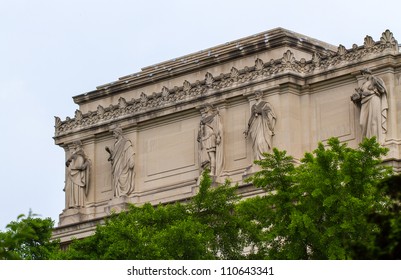 West Face Of The Brooklyn Museum