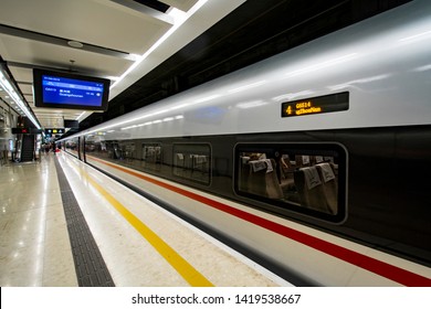 WEST KOWLOON, HONG KONG - JUN 1, 2019: Platform At West Kowloon Terminus Of High Speed Rail With A Fuxing Train Stopping At The Platform