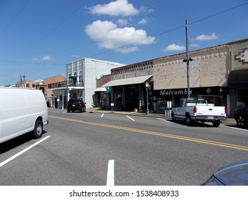 West Monroe, Louisiana / USA - October 18, 2019: Trenton Street