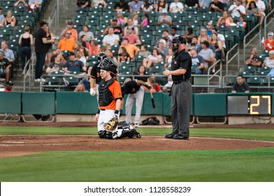 WEST SACRAMENTO, CA/U.S.A. - JUNE 29, 2018: River Cats Catcher Ryan Hanigan Watches The Result Of A Hit During A Game Against The Fresno Grizzlies At Raley Field.