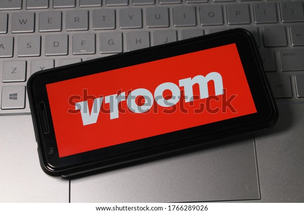 Westerville,Ohio/United States-June 2020: Vroom company\
logo on phone.\
