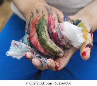 Wet Baby Wipes. 5 Year Old Boy Wipes The Paint Off His Hands.