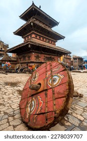 Wheel of a ceremonial chariot for the Bisket Jatra Festival in front of Bhairabnath Temple, Taumadhi Tole square, Bhaktapur, Nepal