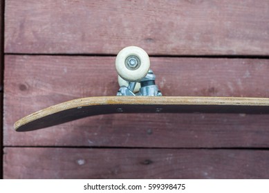 Wheel Skateboard.