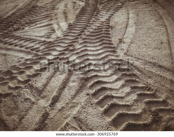 Wheel tracks on the
soil.