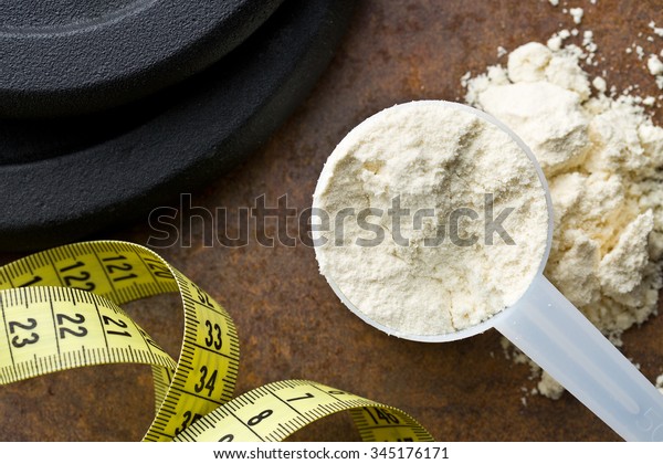 the whey protein in scoop\
