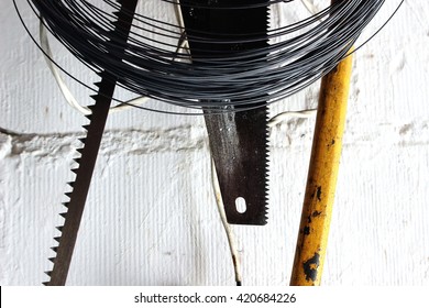 Whipsaw and wire