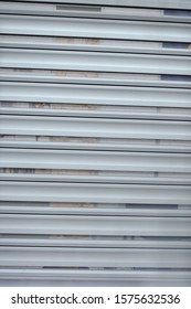 White Automatic Sliding Shutters With Mosquito Net