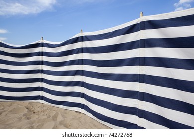 windbreak beach