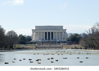 White Building In The Washinton Dc