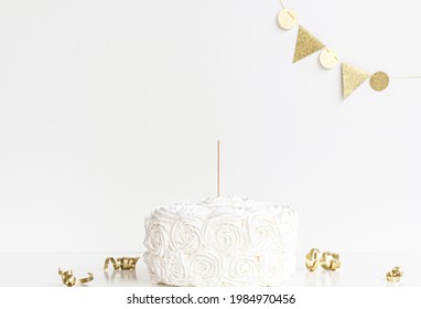 White Cake With Cake Topper Stick And Blank White Background. Gold Party Supplies And Banner , White Cake Topper Mock Up