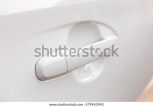 white car door
handle