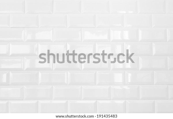 Wand aus weißem Keramikstein, Hintergrund Stockfoto (Jetzt bearbeiten