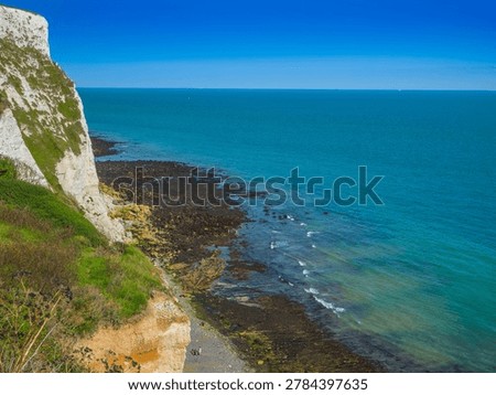 White Cliffs of Dover coastline and SS Falcon wreck at Langdon Beach (Dover, England, United Kingdom)