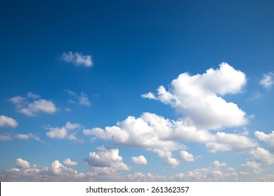 雲 透過 の画像 写真素材 ベクター画像 Shutterstock