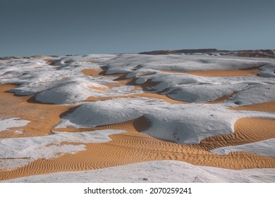 White Desert Egypt, Farafra Summer Landscape With Rock Formations