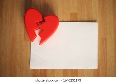 white empty paper, writable, with red hearts decoration