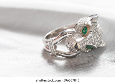 White Gold Diamond Ring Tiger Head Stock Photo 596637845 | Shutterstock