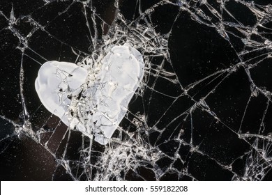 White Heart On Black Broken Touch Screen Phone, Background