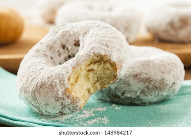 Powdered Donut Images Stock Photos Vectors Shutterstock