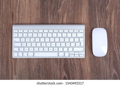 515,698 Keyboard white background Images, Stock Photos & Vectors ...