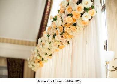 White, Luxury Wedding Reception Table Arrangement With Flowers Centerpiece