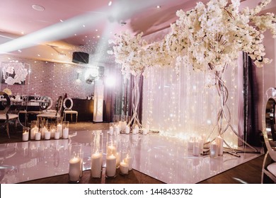 White Modern Glamorous Wedding Ceremony Decoration 