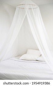 8,360 Mosquito net Images, Stock Photos & Vectors | Shutterstock