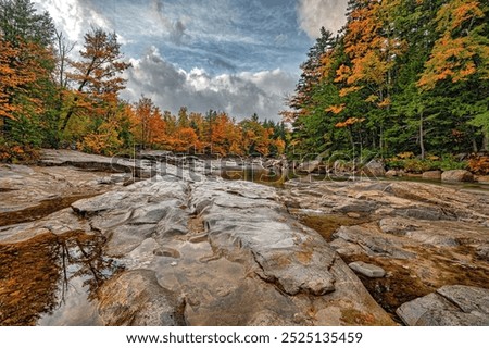 White Mountains are a mountain range of the state of New Hampshire and a small portion of western Maine in the United States. They are a subrange of the northern Appalachian Mountains in New England.