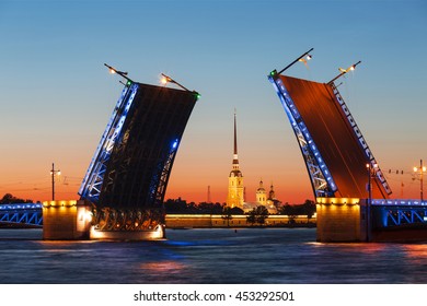 White Nights In St. Petersburg. Divorced Palace Bridge. Russia