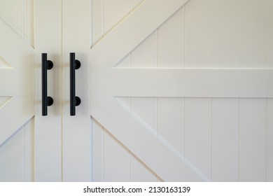 White Painted Barn Doors With Black Door Handles