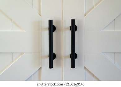 White Painted Barn Doors With Black Door Handles