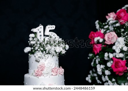 White party cake, 15th birthday, with white number fifteen, white cake, 15 year old birthday cake
