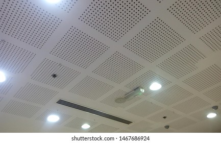 Imagenes Fotos De Stock Y Vectores Sobre Suspended Ceiling