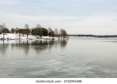 White Rock Lake In Dallas Texas Frozen Over After Extreme Winter Weather February 16 2021