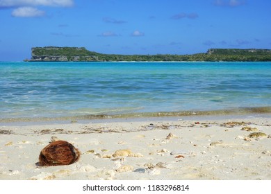 White Sand Beach, Coconut And Beautiful Gradient Of Blue Colors At Lekiny's Bay.
Ouvéa, Loyalty Islands, New Caledonia.