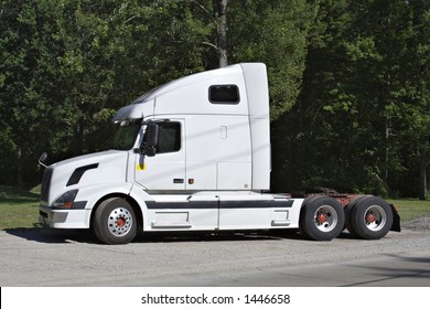 White Semi Tractor Trailer Cab