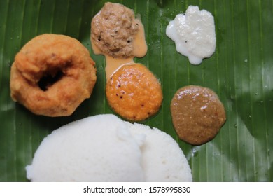 White Soft Idli Vada Chutney On Stock Photo 1578995830 | Shutterstock